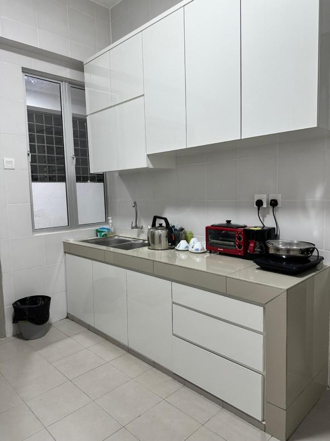 Manjung Vermogen Stay-Wi-Fi+Ktv Sitiawan Buitenkant foto